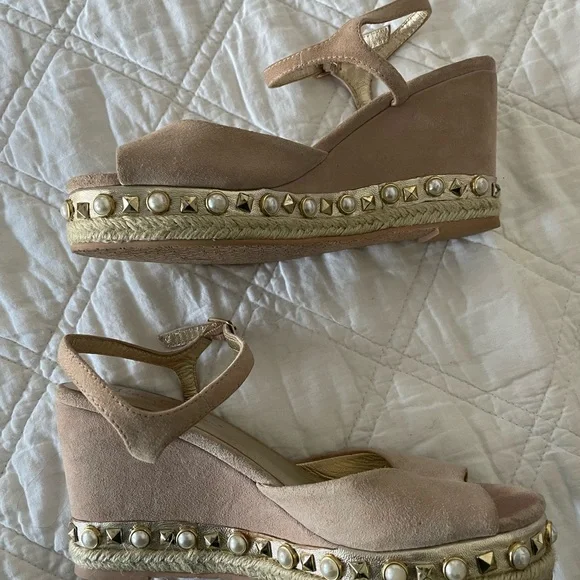 GUC Lilly Pulitzer Hadley Wedges - Picture 5 of 6